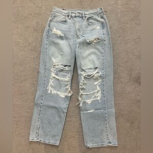 American Eagle Distressed Jeans